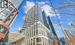 470 FRONT ST W 1712 STREET W  Toronto, ON M5V 0V6