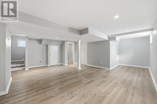 2039 St. Laurent Boulevard, Ottawa, ON 