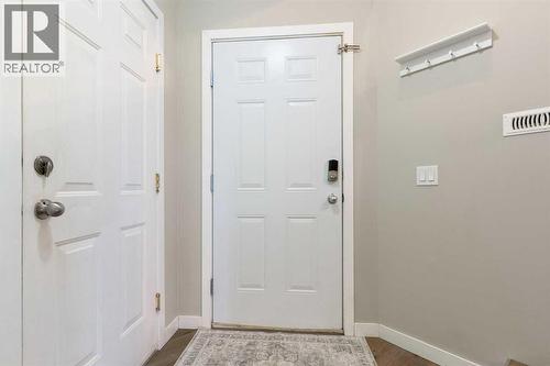 20 Willow Brook Crescent Nw, Airdrie, AB - Indoor Photo Showing Other Room