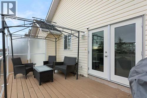 20 Willow Brook Crescent Nw, Airdrie, AB - Outdoor With Deck Patio Veranda With Exterior