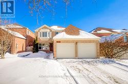 1037 MAURY CRESCENT  Pickering, ON L1X 1R3