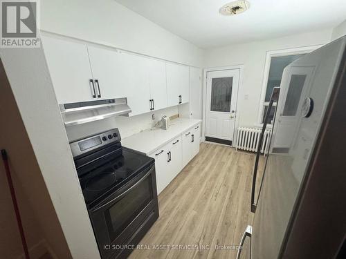 Floor 3 - 862 Danforth Avenue, Toronto, ON - Indoor Photo Showing Kitchen