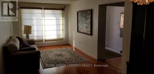 1406 Emerson Lane, Mississauga, ON - Indoor Photo Showing Other Room