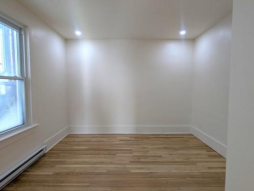 Primary bedroom - 454 Rue Papineau, Sherbrooke (Fleurimont), QC - Indoor Photo Showing Other Room