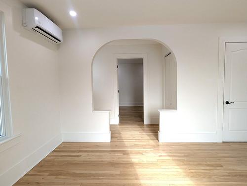 Living room - 454 Rue Papineau, Sherbrooke (Fleurimont), QC - Indoor Photo Showing Other Room