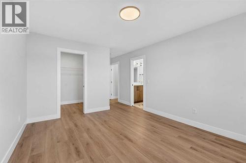 202 Kinniburgh Loop, Chestermere, AB - Indoor Photo Showing Other Room