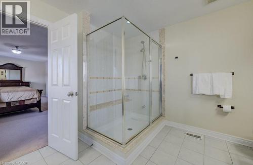538 Thomas Slee Drive, Kitchener, ON - Indoor Photo Showing Bathroom