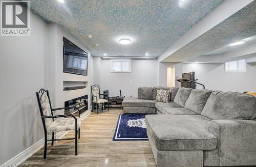 538 Thomas Slee Drive, Kitchener, ON - Indoor