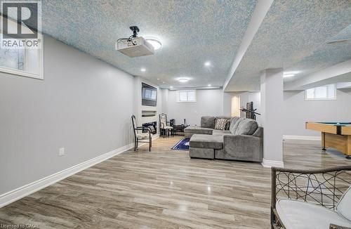 538 Thomas Slee Drive, Kitchener, ON - Indoor