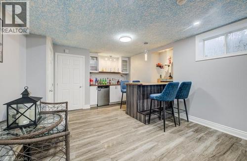 538 Thomas Slee Drive, Kitchener, ON - Indoor