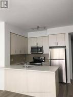 713 - 111 WORSLEY STREET  Barrie, ON L4M 0J5