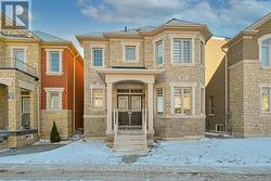 4072 HILLSBOROUGH CRESCENT  Oakville, ON L6H 3P8