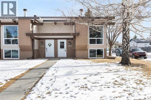 4954 Rundlewood Drive NE  Calgary, AB T4C 1Y9