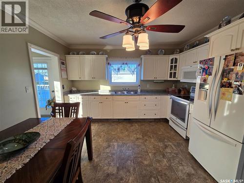 226 1St Street W, Kyle, SK - Indoor Photo Showing Kitchen With Double Sink