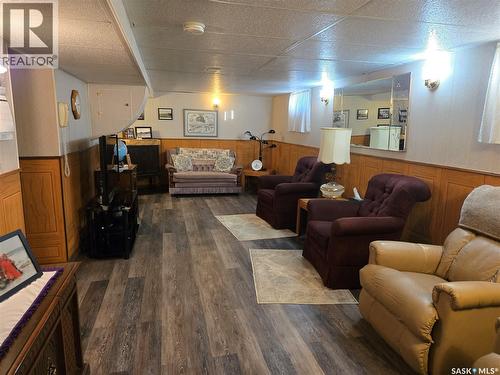 226 1St Street W, Kyle, SK - Indoor