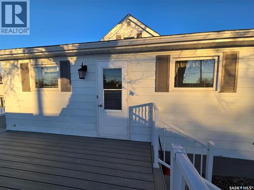 226 1St Street W, Kyle, SK - Outdoor With Exterior