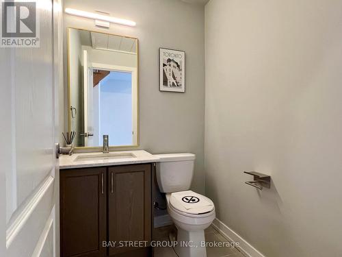 13 - 370 Red Maple Road, Richmond Hill, ON - Indoor Photo Showing Bathroom