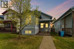 228 Paris Crescent  Fort Mcmurray, AB T9K 0C9