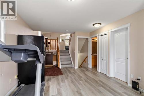 228 Paris Crescent, Fort Mcmurray, AB - Indoor Photo Showing Other Room