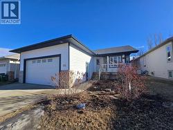 95 Cambridge Glen Drive  Strathmore, AB T1P 1W1