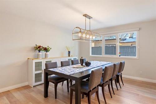 11 Cuthbertson Ave, Winnipeg, MB 