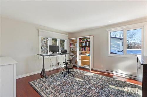 11 Cuthbertson Ave, Winnipeg, MB 