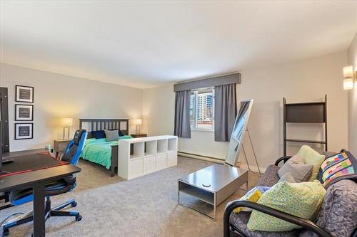 11 Cuthbertson Ave, Winnipeg, MB 