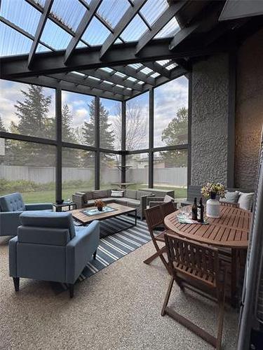 11 Cuthbertson Ave, Winnipeg, MB 