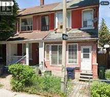 46 SULLIVAN STREET  Toronto, ON M5T 1C1