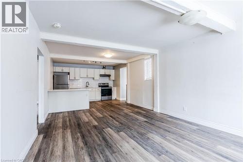 1208 West 5Th Street Unit# 1, Hamilton, ON - Indoor Photo Showing Other Room