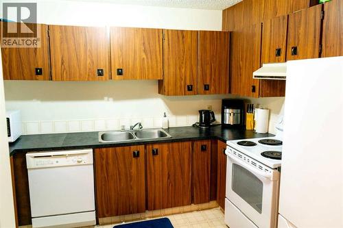 35, 75 Temple Boulevard W, Lethbridge, AB 