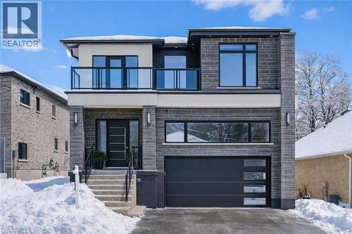 320 OTTERBEIN Road  Kitchener, ON N2B 0A7