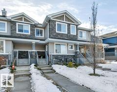 497 Chappelle DR SW  Edmonton, AB T6W 2B3