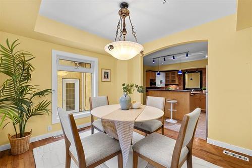 9 St Mark'S Pl, Winnipeg, MB 