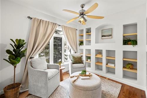 9 St Mark'S Pl, Winnipeg, MB 