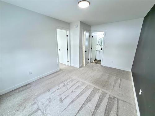 693 Munroe Ave, Winnipeg, MB 