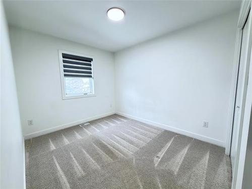 693 Munroe Ave, Winnipeg, MB 