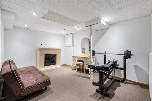 47 Hershey St, Winnipeg, MB 