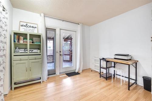 47 Hershey St, Winnipeg, MB 