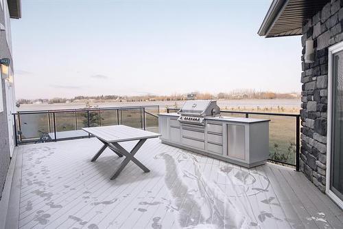 1285 Fraser Rd, Winnipeg, MB 