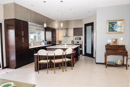 1285 Fraser Rd, Winnipeg, MB 