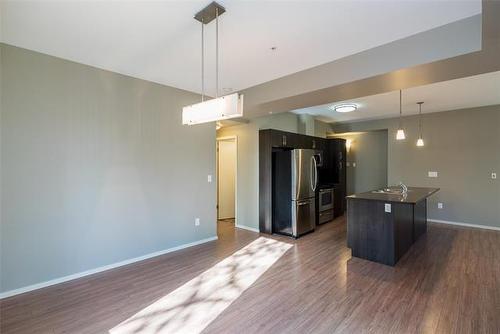 211-760 Tache Ave, Winnipeg, MB 