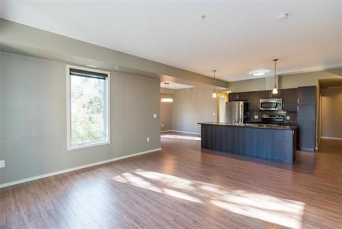 211-760 Tache Ave, Winnipeg, MB 