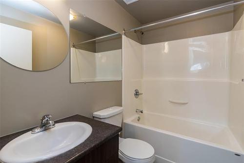 211-760 Tache Ave, Winnipeg, MB 