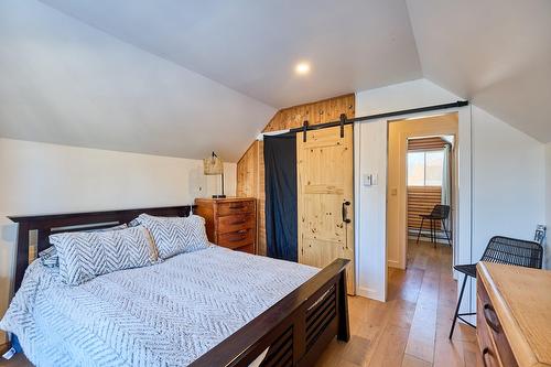 Chambre à coucher - 4 Ch. Vaillancourt, Saint-Donat, QC - Indoor Photo Showing Bedroom