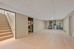 Family Room - 