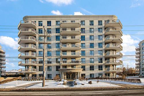 301-2900 Boul. de la Côte-Vertu  Montréal (Saint-Laurent), QC H4R 3E8