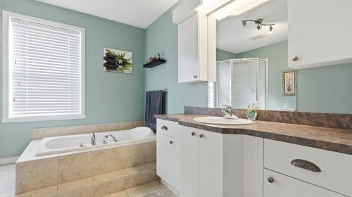 Salle de bains - 1235 24E Rue, Saint-Georges, QC - Indoor Photo Showing Bathroom