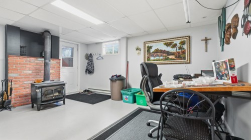 Salle familiale - 1235 24E Rue, Saint-Georges, QC - Indoor