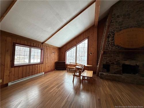 716 Golf St, Bathurst, NB 